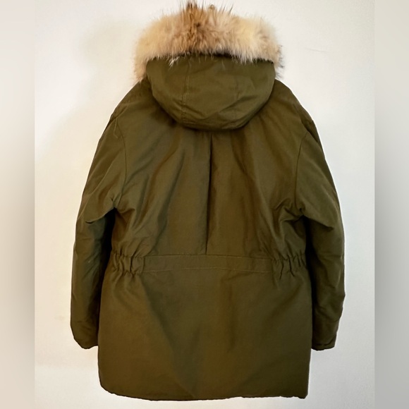 Eddie Bauer Polar Parka / Goose Down / Coyote trim - Picture 3 of 8